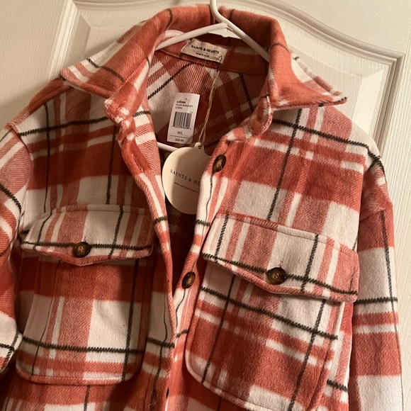 Saints & Hearts plaid oversized Shacket - Picture 4 of 10